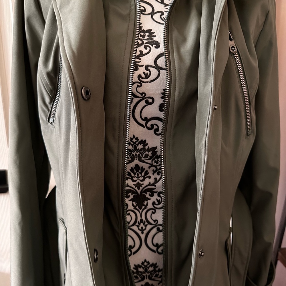 Women's Nautica Weatherproof Olive Green Jacket NWOT. Large. Spring raincoat. - Picture 6 of 8